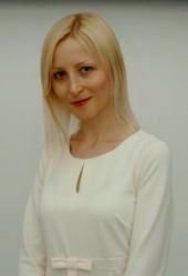 NOTARIUSZ Agata Redlicka-Skupińska