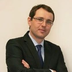 NOTARIUSZ-Andrzej-Gliński