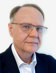 NOTARIUSZ Dariusz Wierzchucki