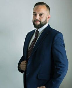 NOTARIUSZ Piotr Ziętal