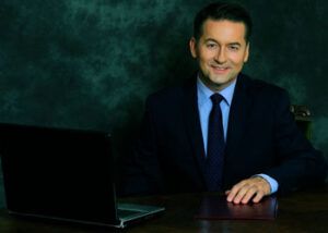 NOTARIUSZ Rafał Firlej