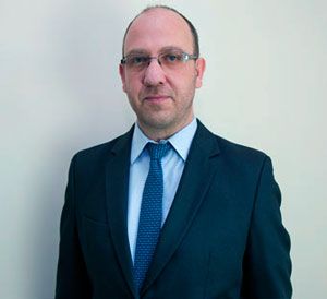 NOTARIUSZ Dominik Sterc